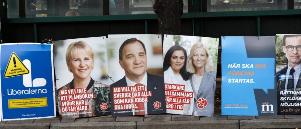 Predizborni plakati (Shutterstock)